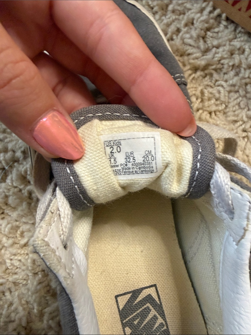 Gray vans - Picture 2 of 4